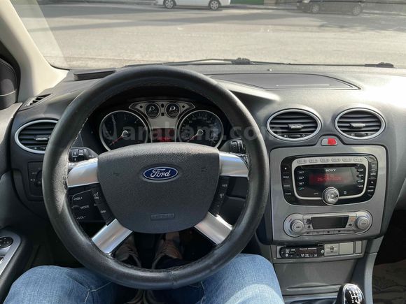Sahibinden Ford Focus 1.6 TDCi Titanium 2008 Model  196.000 km Siyah