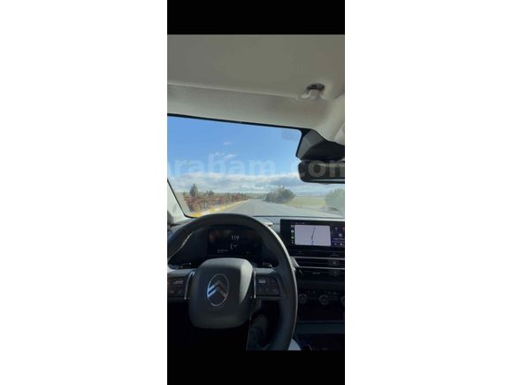 Citroen C4 X 1.2 PureTech Max 2025 Model  8.500 km Yeşil