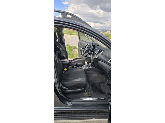 Sahibinden Mitsubishi L 200 4x4 Premium 2021 Model