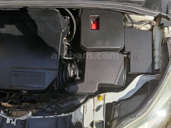 Sahibinden Ford Focus 1.6 TDCi Titanium 2014 Model  236.661 km Beyaz