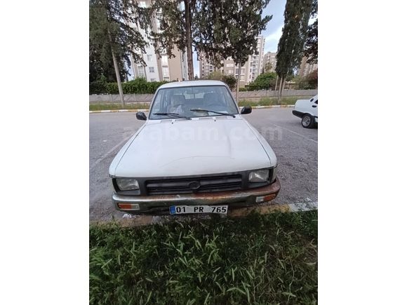Sahibinden Toyota Hilux 2.4 D 1997 Model