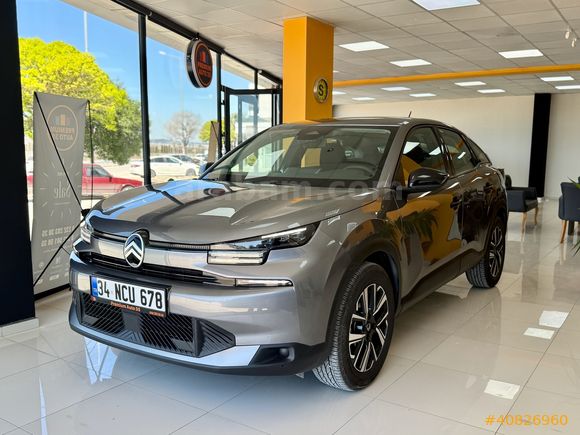 Premium Auto 35 - Boyasız Yeni Kasa C4 Kredi Kartı 12 Taksit