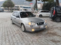 Sahibinden Hyundai Accent 1.3 Admire 2006 Model  274.000 km Gri (Gümüş)