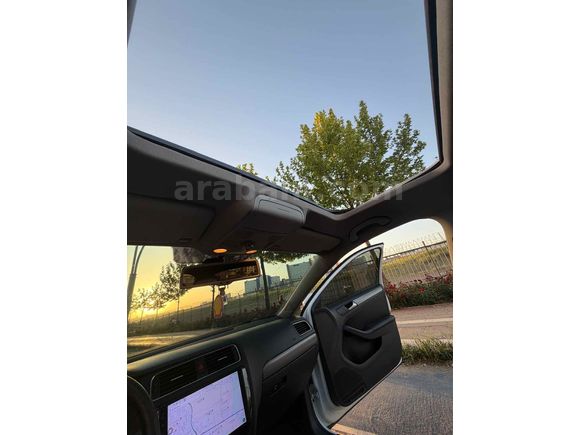 Sahibinden Volkswagen Jetta 1.6 TDi Comfortline 2014 Model  217.000 km Beyaz