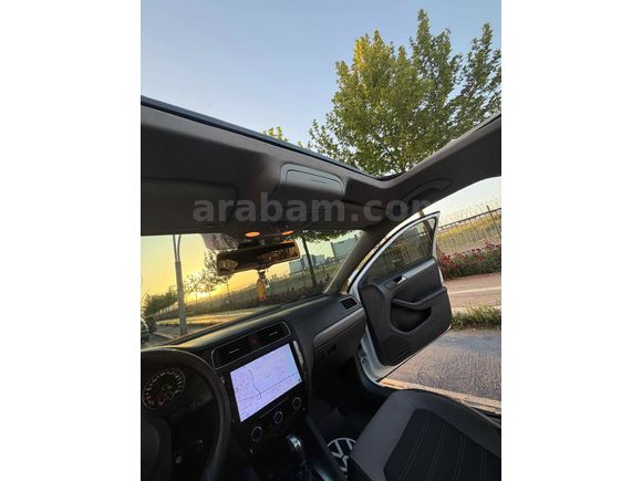 Sahibinden Volkswagen Jetta 1.6 TDi Comfortline 2014 Model  217.000 km Beyaz