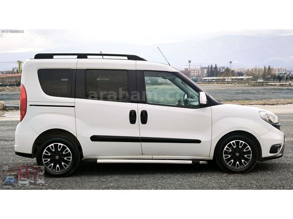 Auto KILINÇ da 2015 Doblo Premio 1.6 M. Jet 107.750 Km