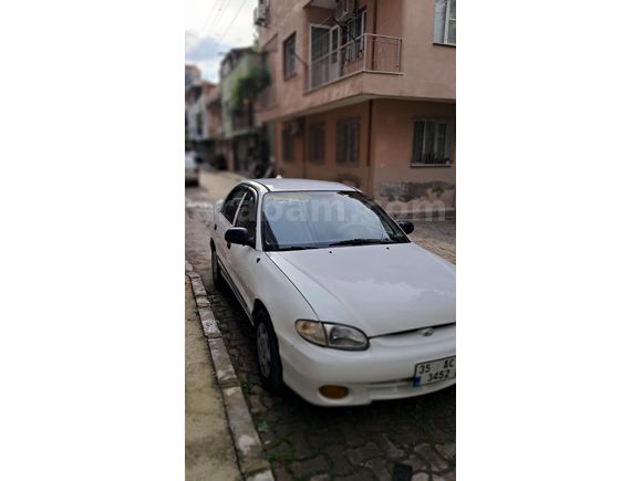 Sahibinden Hyundai Accent 1.5 GLS 2000 Model