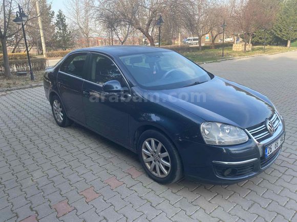Sahibinden Volkswagen Jetta 1.6 TDi Comfortline 2010 Model 