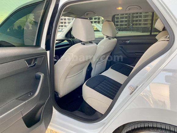 Sahibinden Skoda Fabia 1.0 TSİ turbo Premium 2021 Model