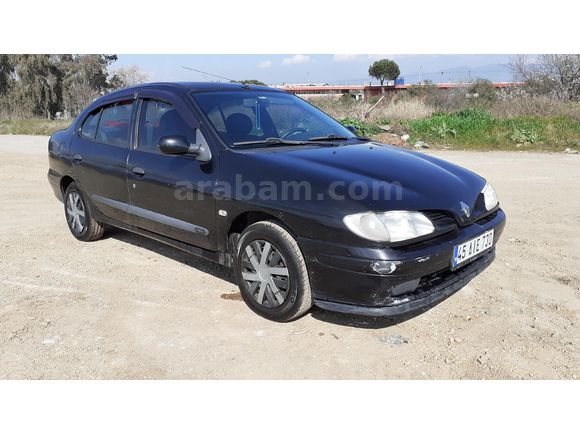 Sahibinden Renault Megane 1.6 RTE 1998 Model  205.000 km Siyah