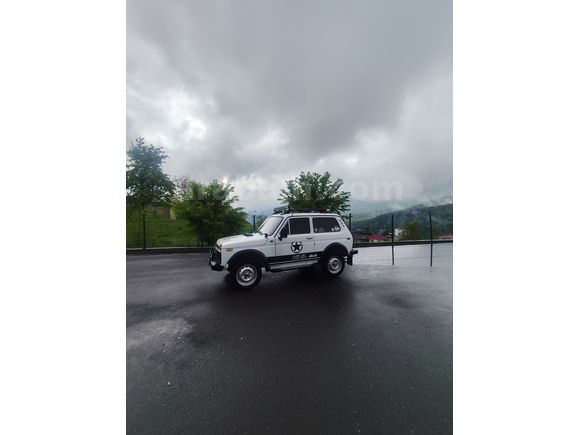 Sahibinden Lada Niva 1.7 1992 Model