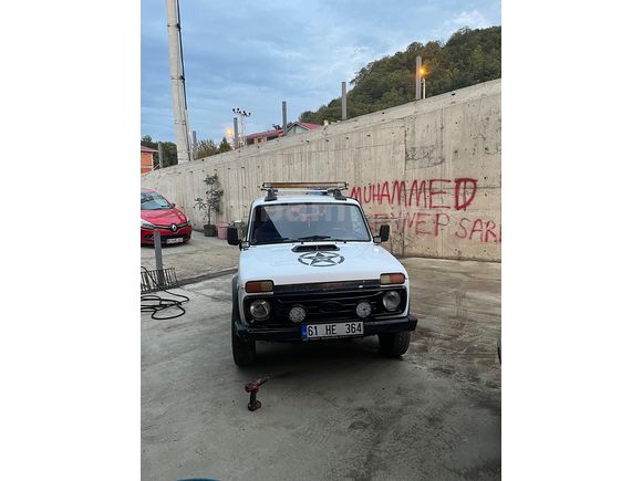 Sahibinden Lada Niva 1.7 1992 Model