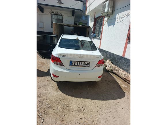Sahibinden Hyundai Accent Blue 1.6 CRDI Mode 2016 Model