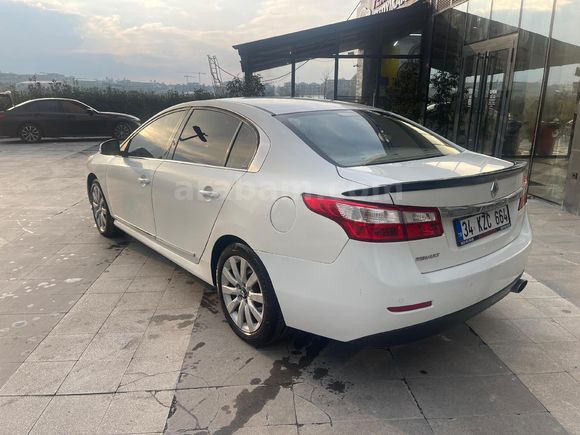 Sahibinden Renault Latitude 2.0 dCi Privilege 2012 Model İstanbul