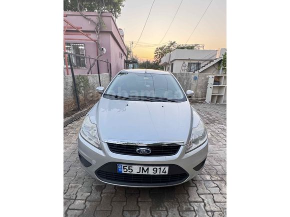 Sahibinden Ford Focus 1.6 TDCi Trend X 2010 Model  304.000 km Gri