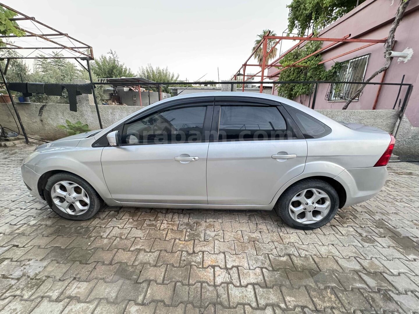 Sahibinden Ford Focus 1.6 TDCi Trend X 2010 Model Adana 304.000 km Gri 4