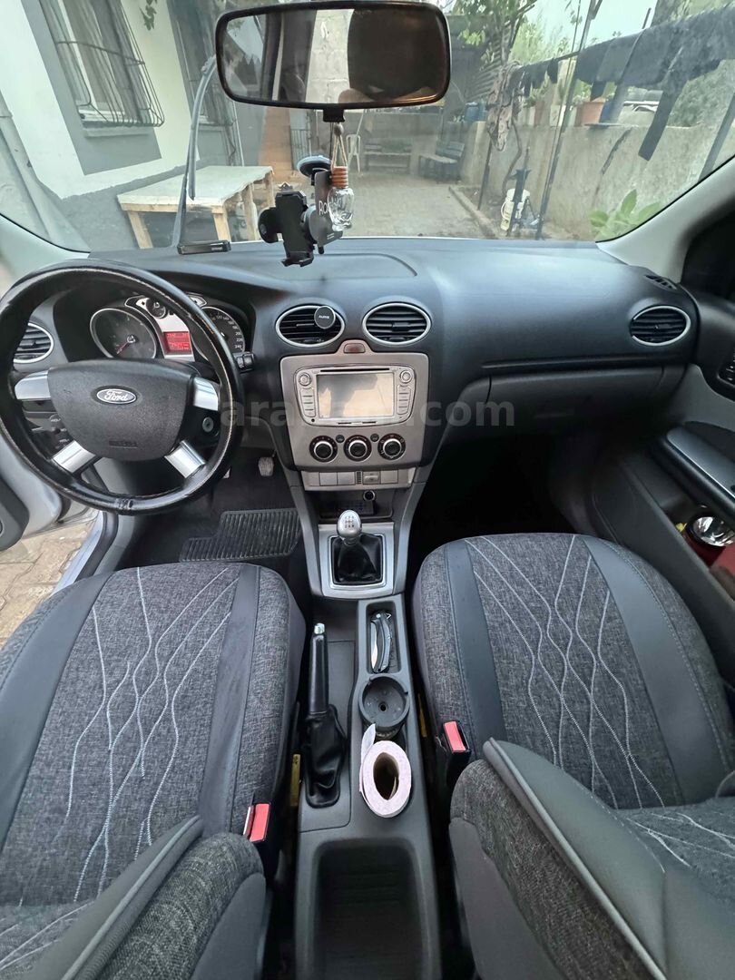 Sahibinden Ford Focus 1.6 TDCi Trend X 2010 Model Adana 304.000 km Gri 7