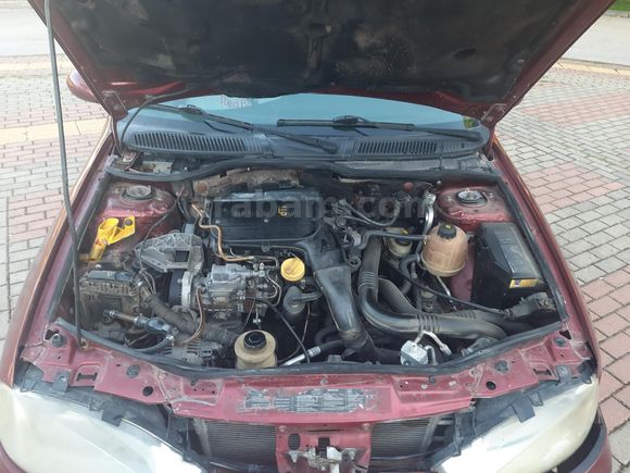 Sahibinden Renault Megane 1.9 DTi Expression 2000 Model