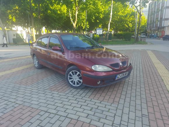 Sahibinden Renault Megane 1.9 DTi Expression 2000 Model