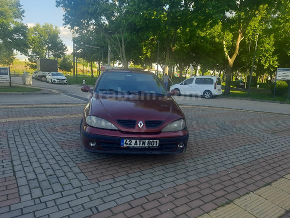 Sahibinden Renault Megane 1.9 DTi Expression 2000 Model