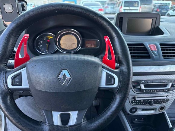 Sahibinden Renault Megane 1.5 dCi Dynamique 2011 Model 