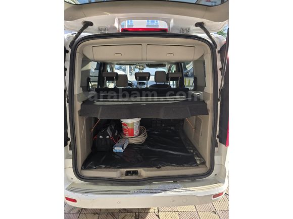 Sahibinden Ford Tourneo Connect 1.6 TDCI Titanium 2015 Model