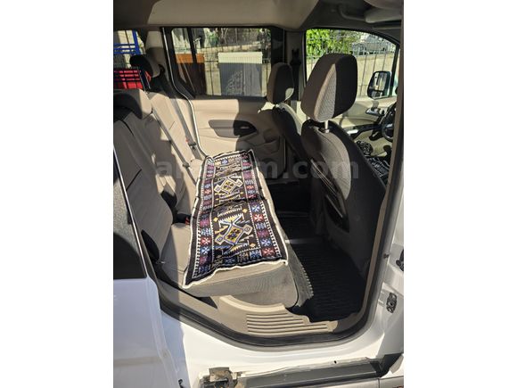 Sahibinden Ford Tourneo Connect 1.6 TDCI Titanium 2015 Model