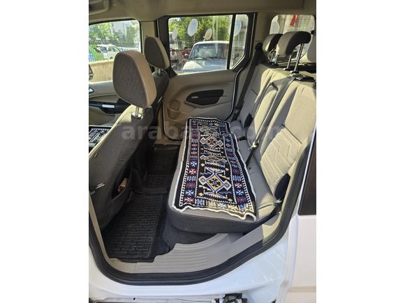 Sahibinden Ford Tourneo Connect 1.6 TDCI Titanium 2015 Model