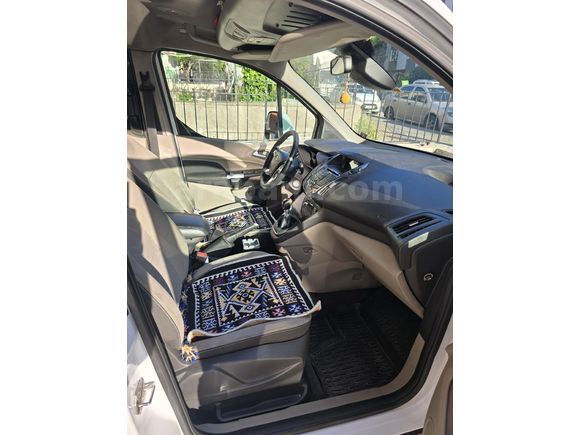 Sahibinden Ford Tourneo Connect 1.6 TDCI Titanium 2015 Model