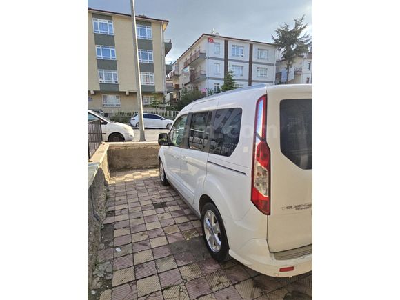Sahibinden Ford Tourneo Connect 1.6 TDCI Titanium 2015 Model