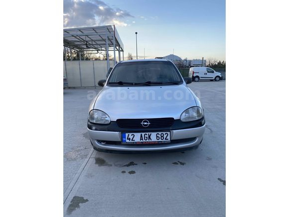 Sahibinden Opel Corsa 1.4 GLS 2000 Model  297.000 km Gri (Gümüş)