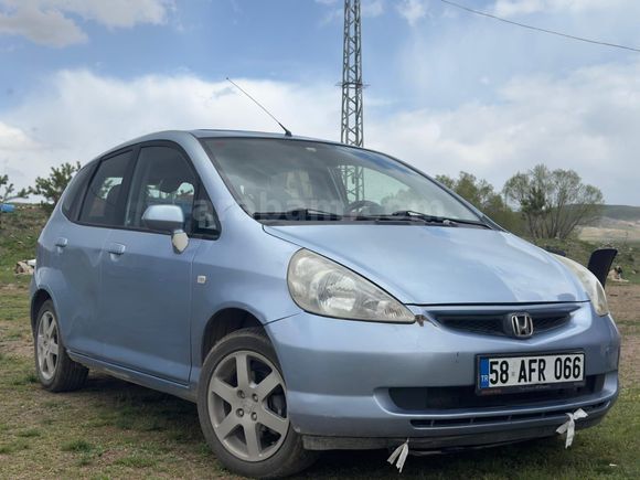 Sahibinden Honda Jazz 1.4 ES 2005 Model
