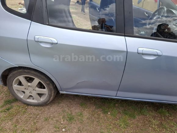 Sahibinden Honda Jazz 1.4 ES 2005 Model