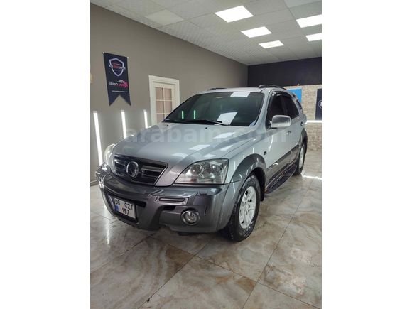 Sahibinden Kia Sorento 2.5 CRDi EX 2006 Model  321000km Gri (Gümüş)