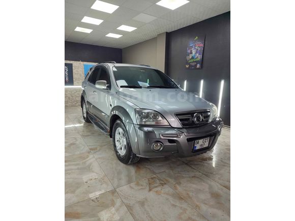 Sahibinden Kia Sorento 2.5 CRDi EX 2006 Model  321000km Gri (Gümüş)