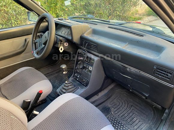 Renault 11 Flash 1992 Model