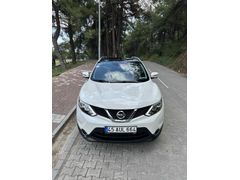 Sahibinden Nissan Qashqai 1.5 dCi Platinum Premium Pack 2014 Model 