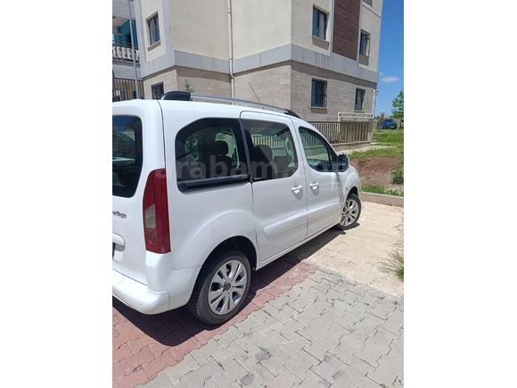 Sahibinden Citroen Berlingo 1.6 HDi Combi SX 2011 Model