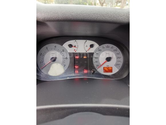 Sahibinden Renault Clio 1.4 Extreme 2008 Model