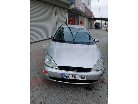 Sahibinden Ford Focus 1.6 Ghia 2001 hatasız Model 