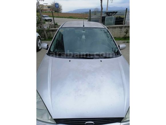 Sahibinden Ford Focus 1.6 Ghia 2001 hatasız Model 