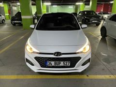 Sahibinden Hyundai i20 1.4 MPI Style 2019 Model 