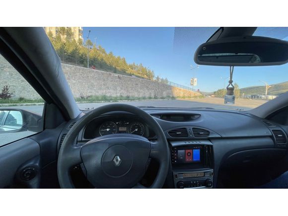 Sahibinden Renault Laguna 2.0 Privilege 2004 Model 