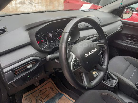 Sahibinden Dacia Sandero Stepway 1.0 Eco-G Essential 2022 Model 