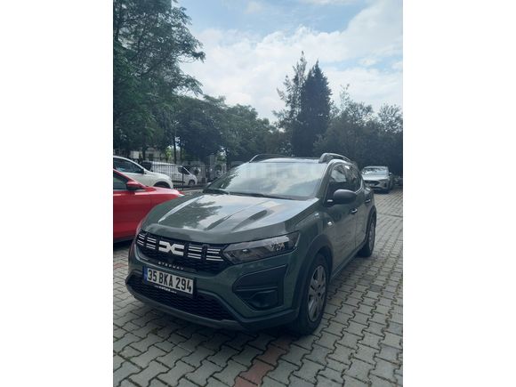 Sahibinden Dacia Sandero Stepway 1.0 Eco-G Essential 2022 Model 
