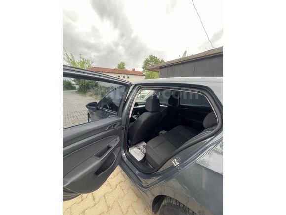 HATASIZ BOYASIZ TRAMERSİZ  Golf 1.0 TSi Impression 2022 Model 