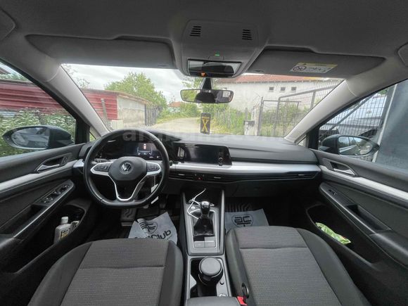 HATASIZ BOYASIZ TRAMERSİZ  Golf 1.0 TSi Impression 2022 Model 