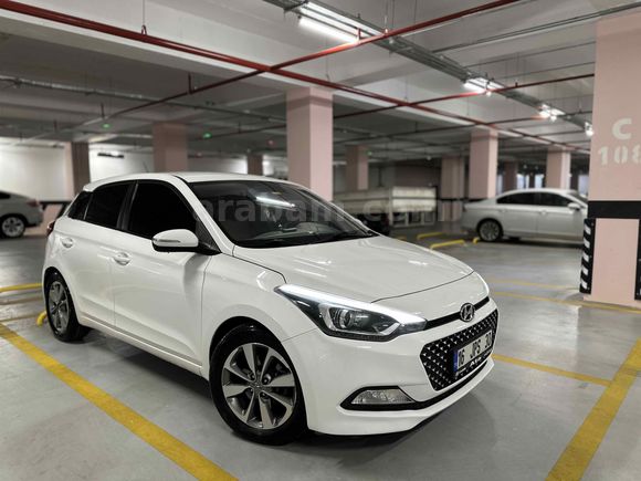 Sahibinden Hyundai i20 1.4 CRDi Style 2017 Model 