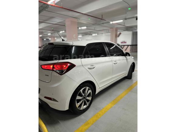 Sahibinden Hyundai i20 1.4 CRDi Style 2017 Model 