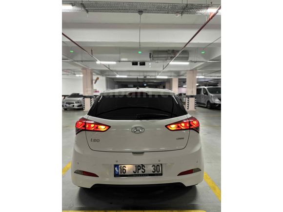 Sahibinden Hyundai i20 1.4 CRDi Style 2017 Model 